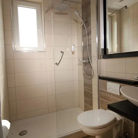 ホテル Restaurant Pollmanns