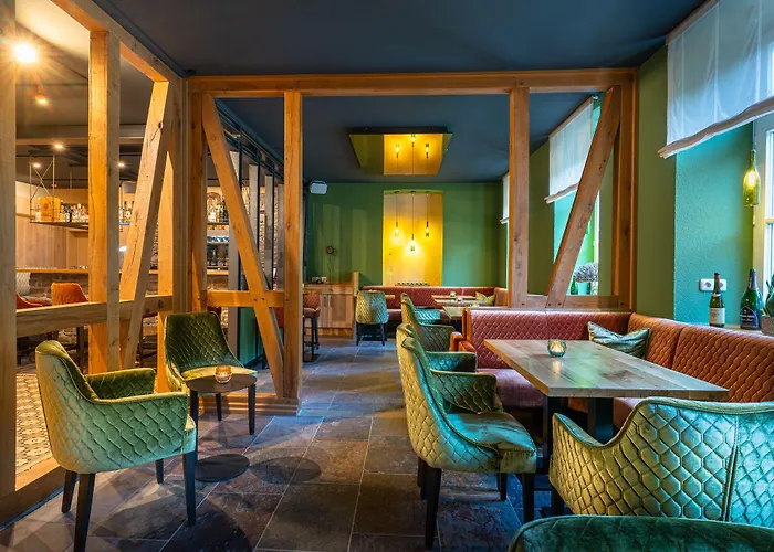 Restaurant Pollmanns Hotell 3*