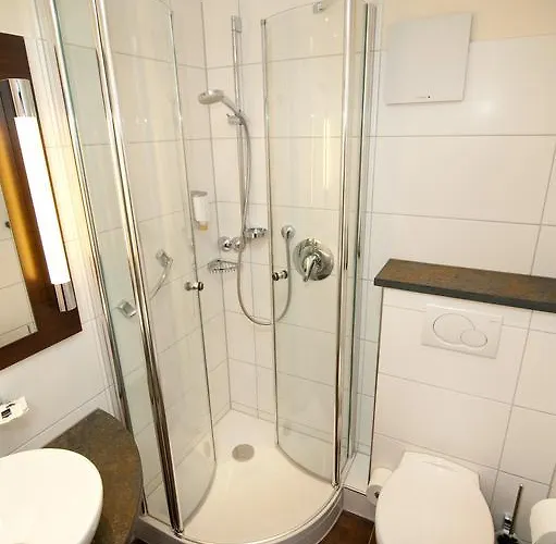 Restaurant Pollmanns Hotell 3*